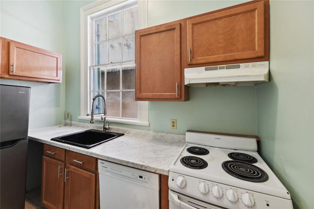 1015 ST. ANN Street 1
