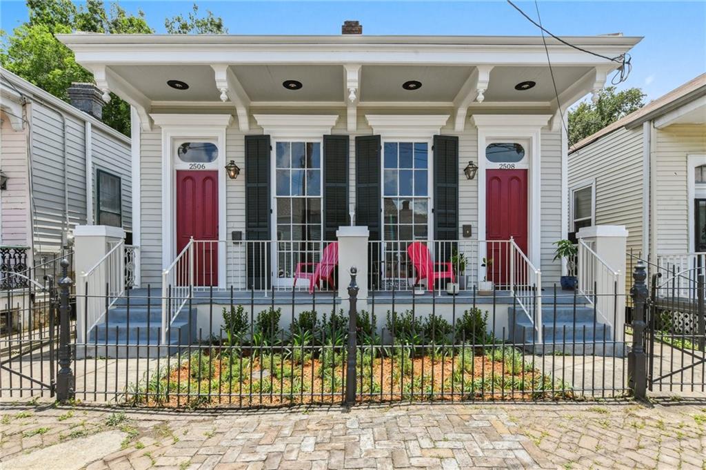 2506 ST. THOMAS Street