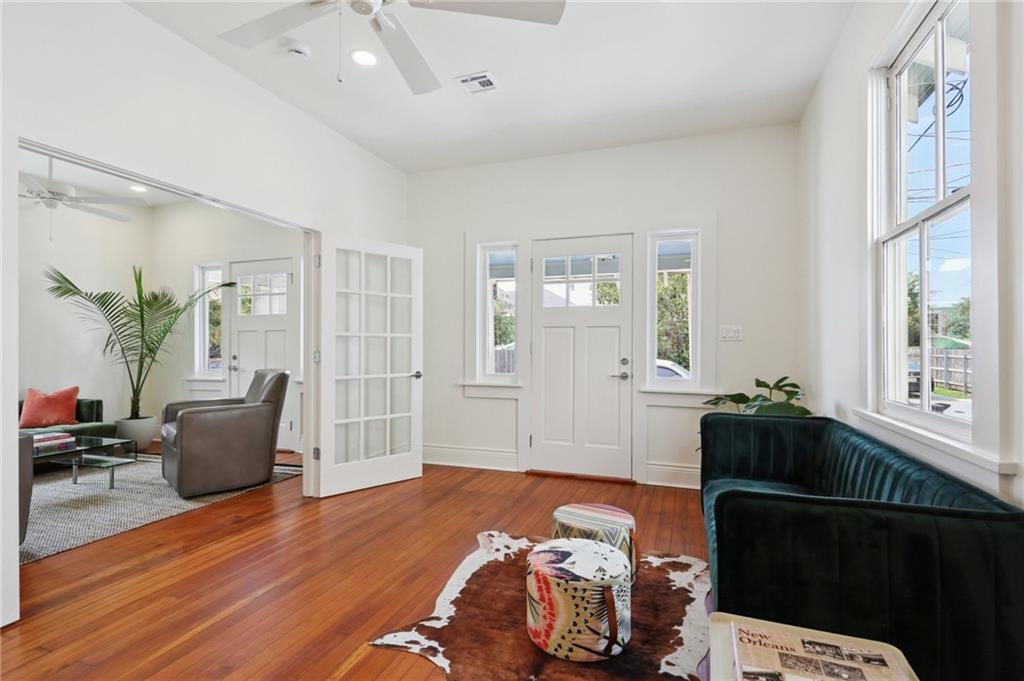 1715 BURDETTE Street