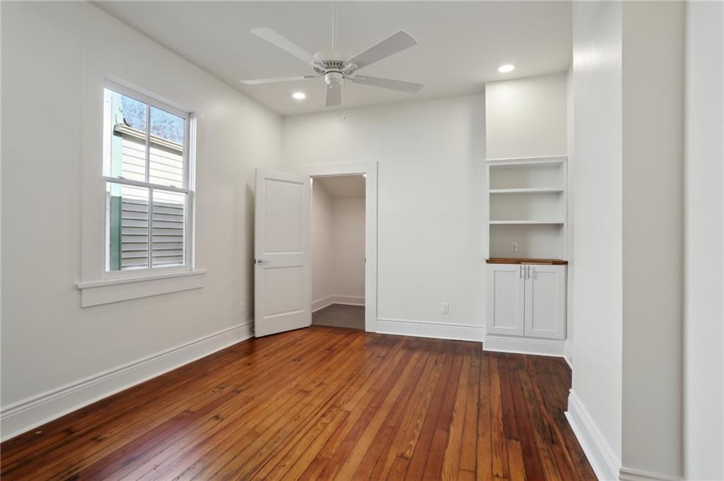 1715 BURDETTE Street