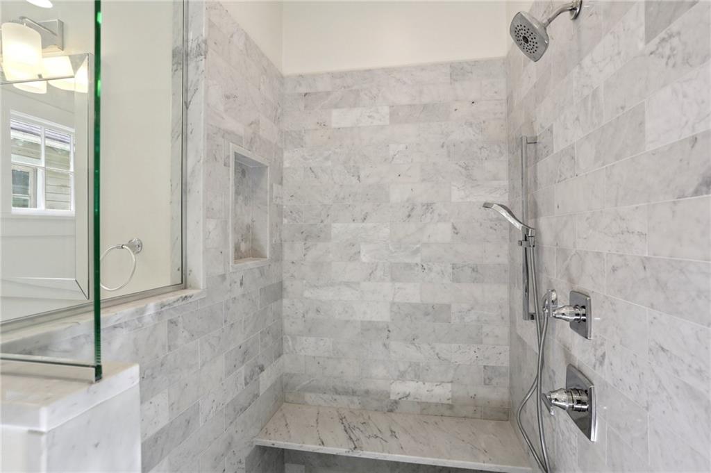 1715 BURDETTE Street