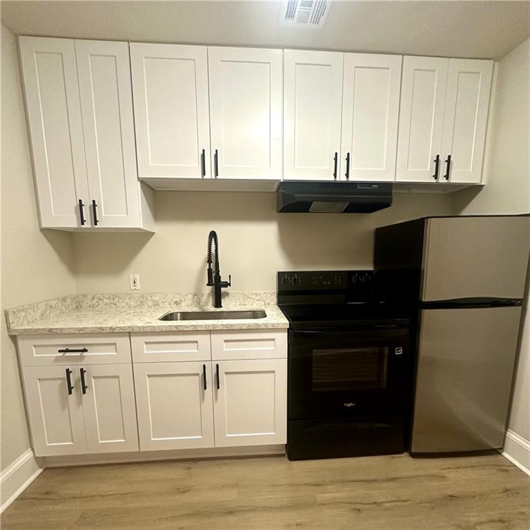 522 DAUPHINE Street Rear