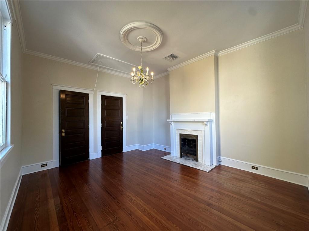 1622 FIRST Street