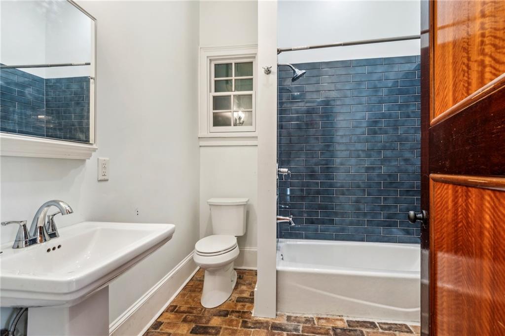 1501-03 MARAIS Street