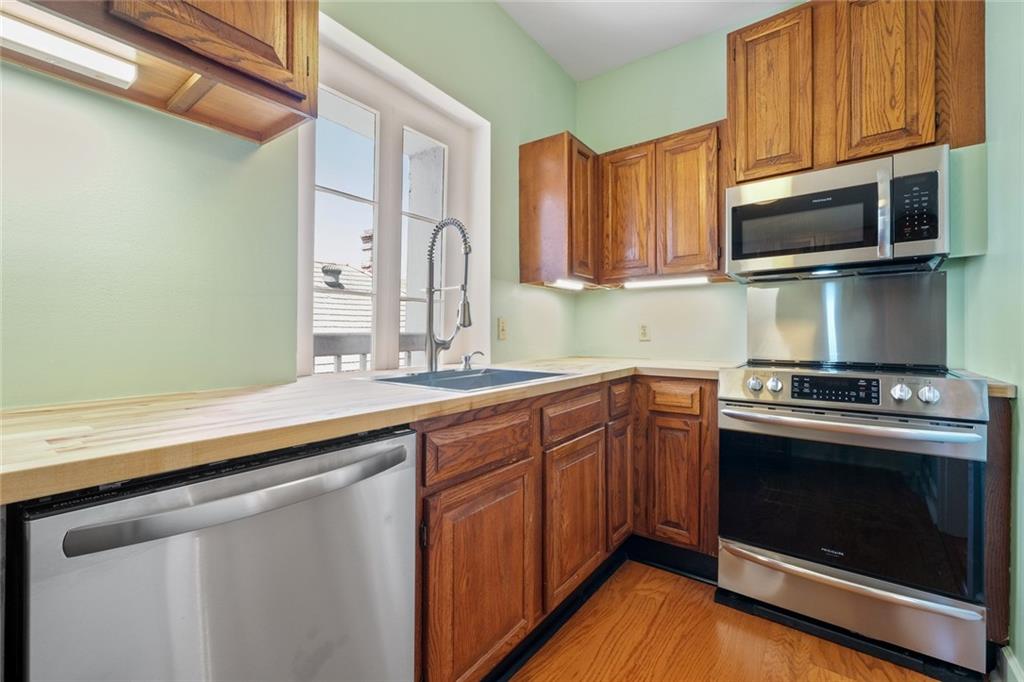 926 SAINT LOUIS Street 4