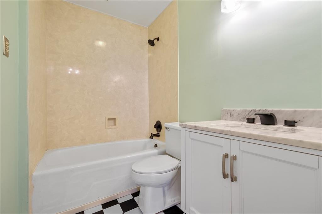 926 SAINT LOUIS Street 4