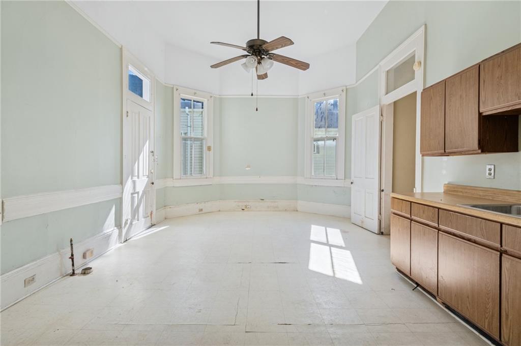 2640-44 URSULINES Avenue