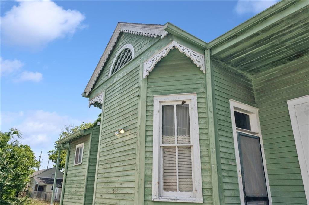 2640-44 URSULINES Avenue