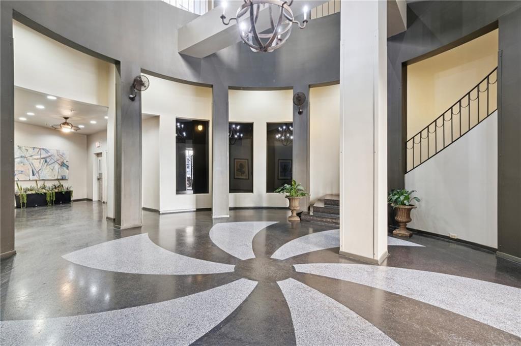 330 JULIA Street 215