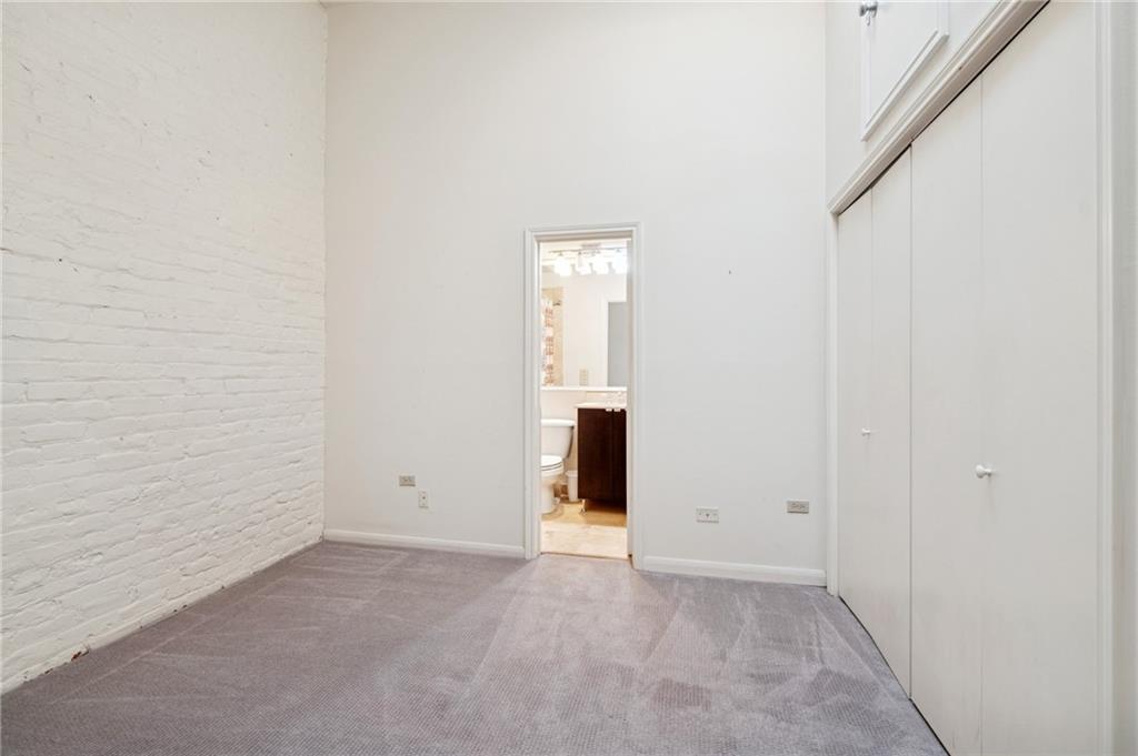 330 JULIA Street 215