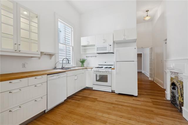 1357 CONSTANCE Street