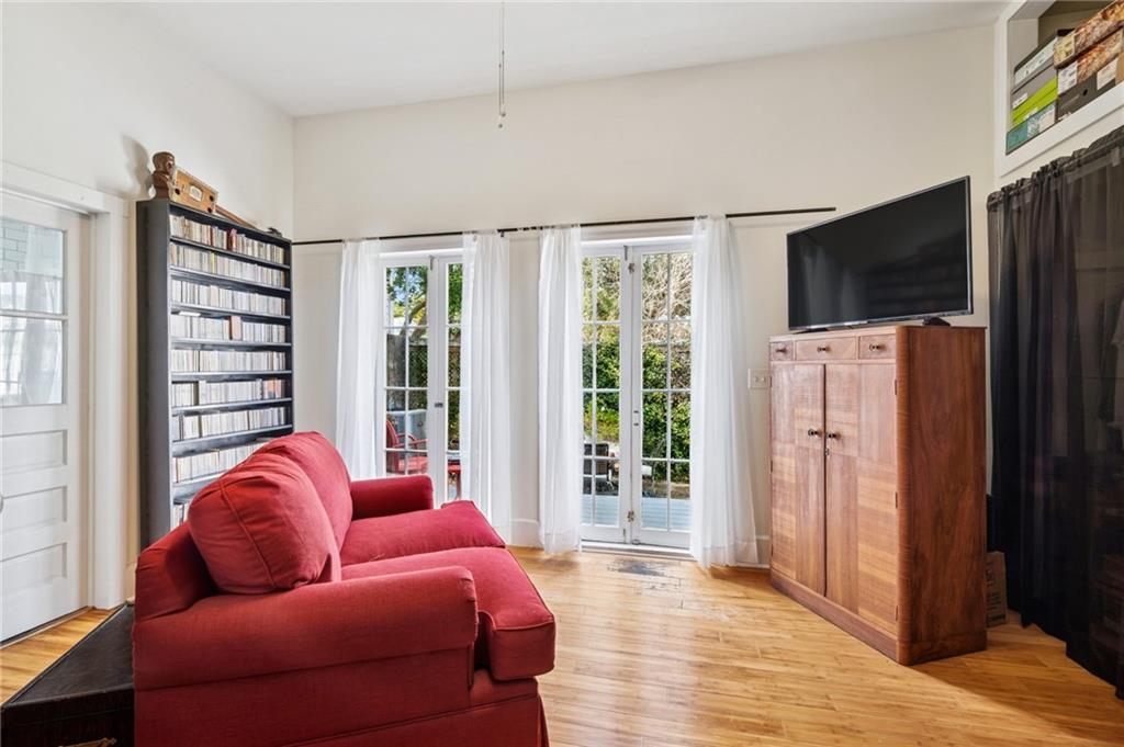 1357 CONSTANCE Street