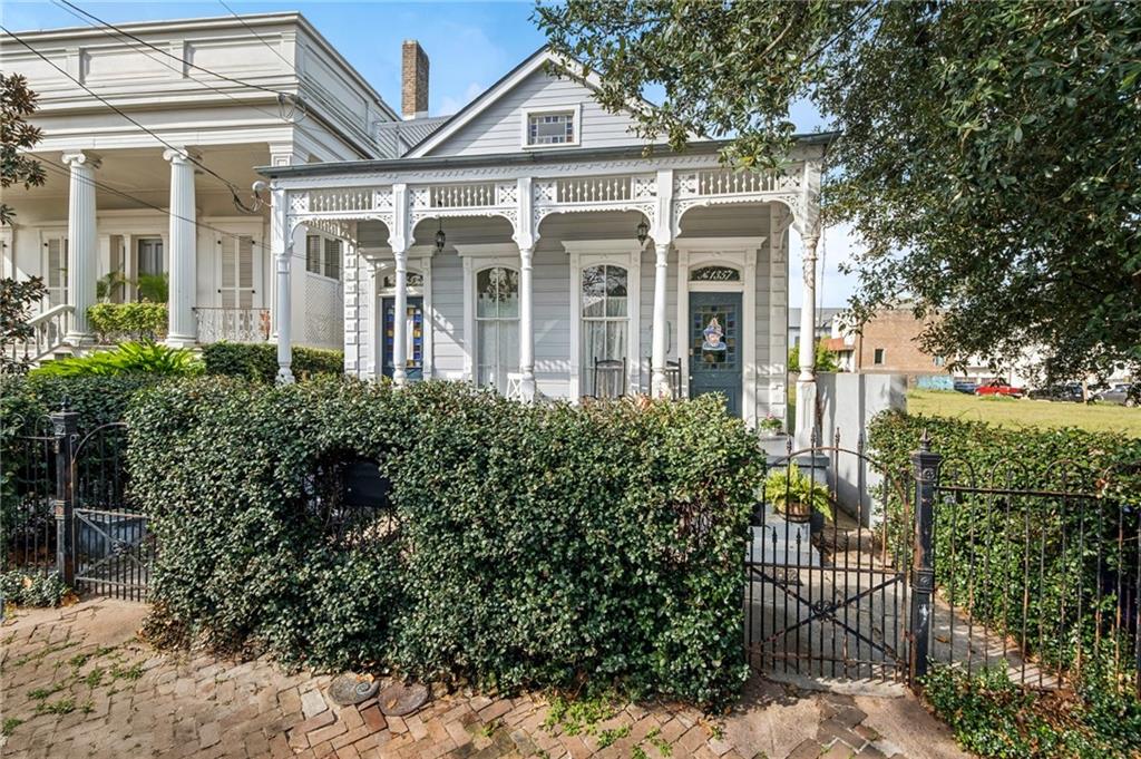 1357 CONSTANCE Street