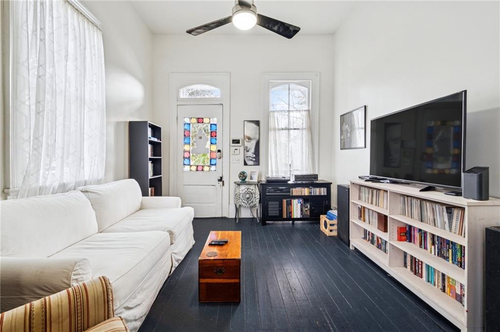 1357 CONSTANCE Street