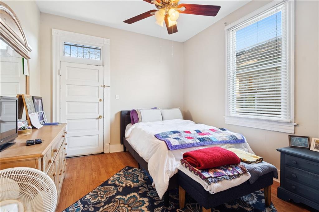 1824-26 BURDETTE Street