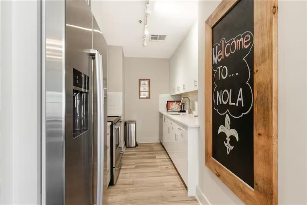 1111 TULANE Avenue 604