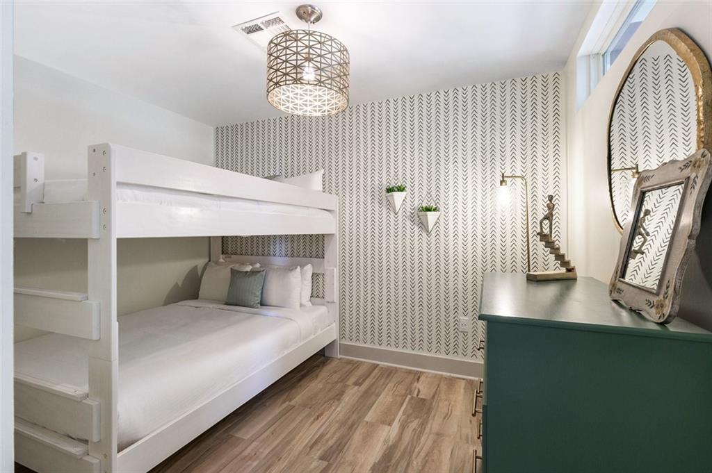 1111 TULANE Avenue 604