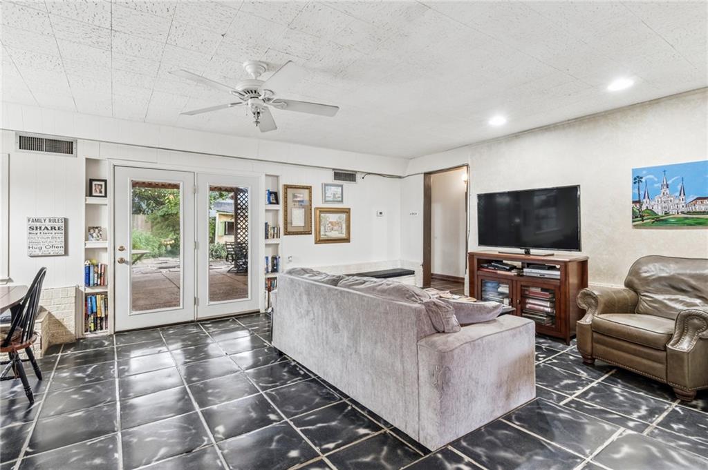 3124 42ND Street