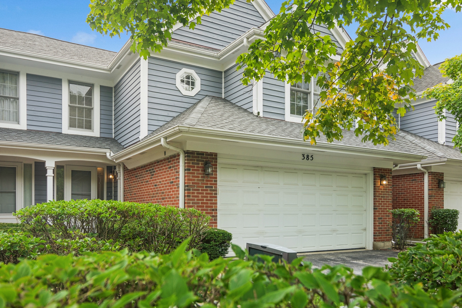 385 DEERBROOK Lane