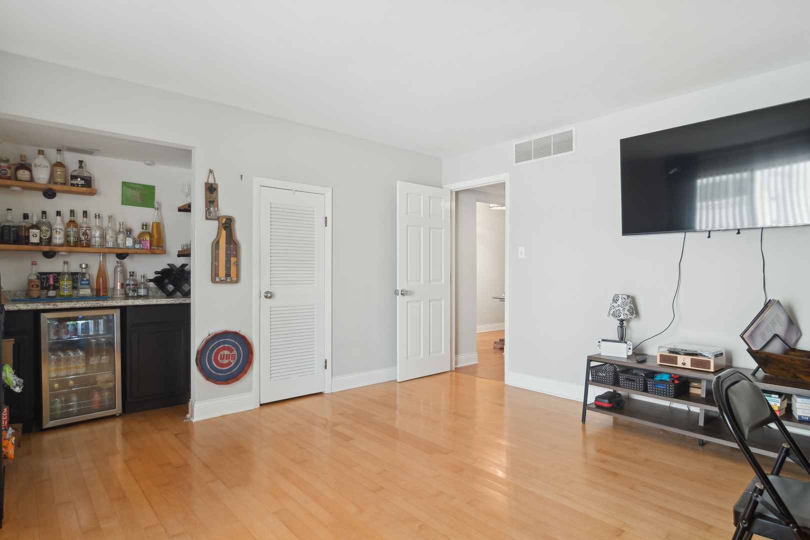 1087 Foxboro Lane