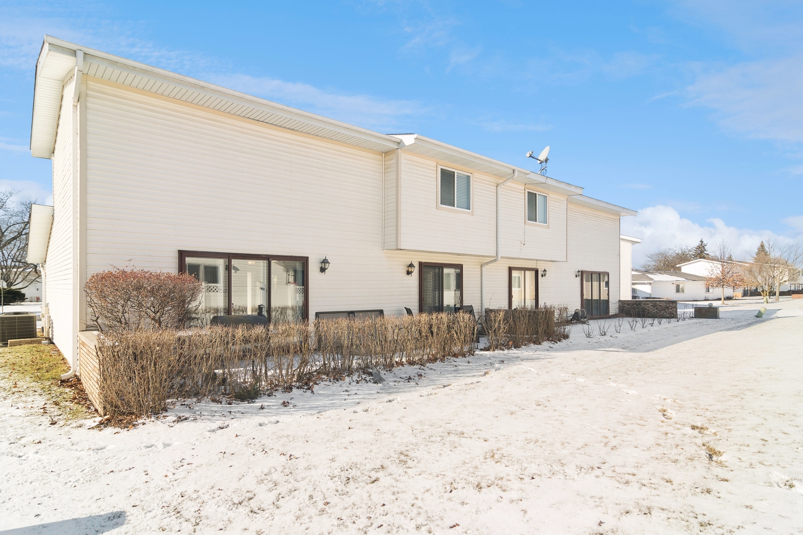 1087 Foxboro Lane