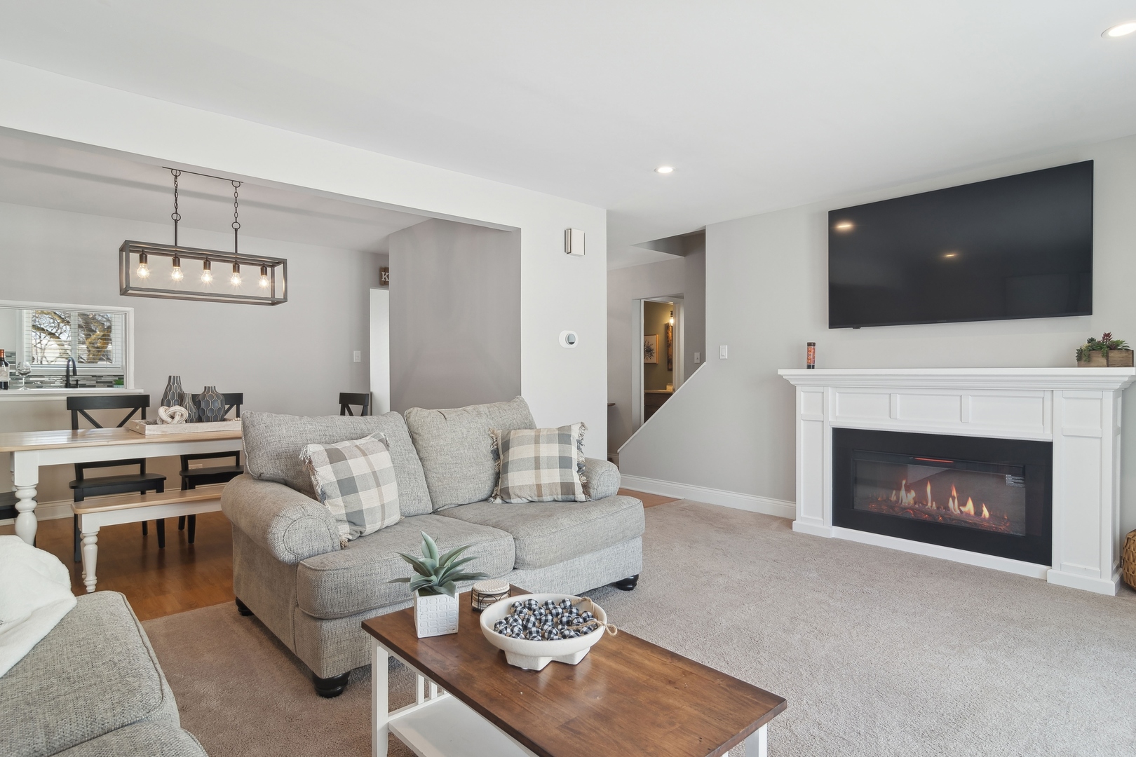 1087 Foxboro Lane