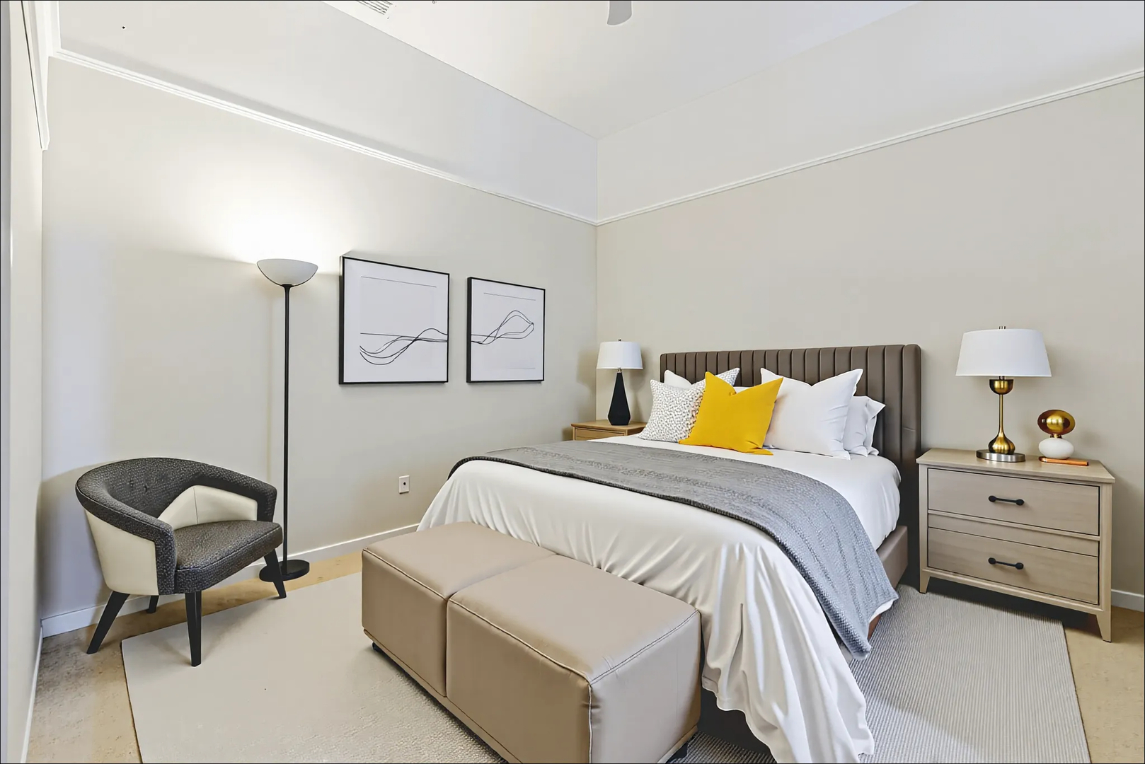 950 W MONROE Street Unit: 808