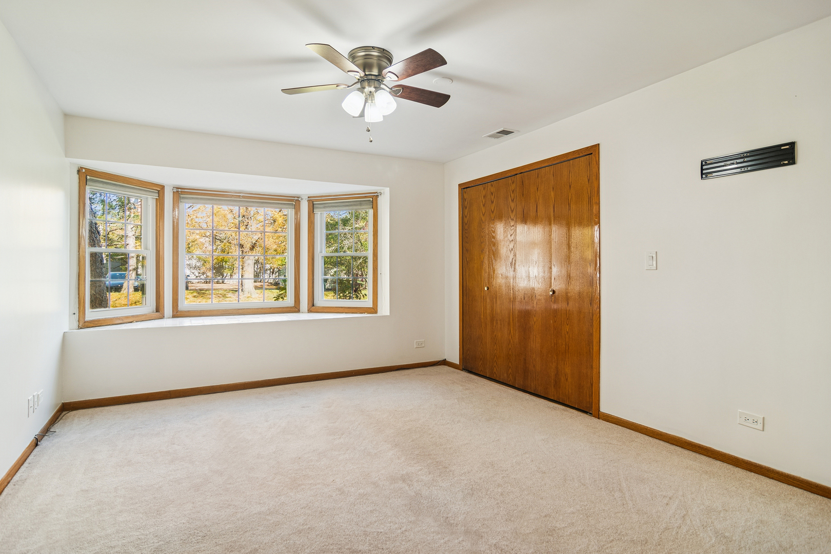 1316 E Evergreen Drive Unit: 8
