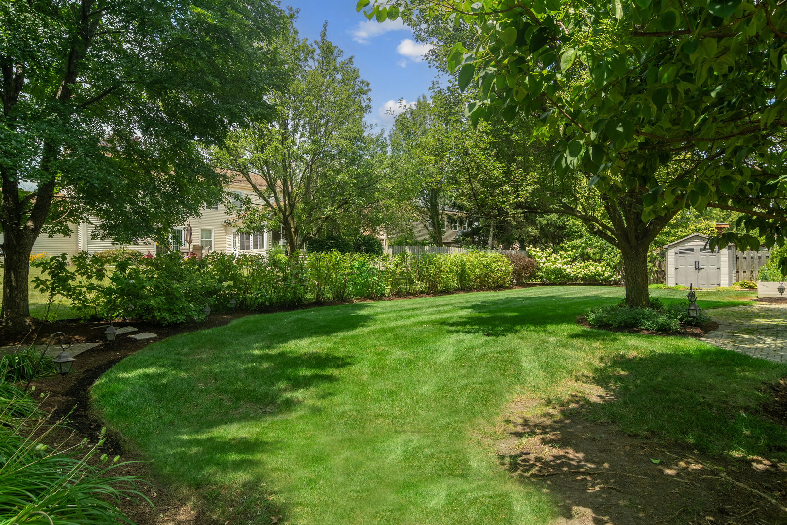 2603 Deerfield Lane