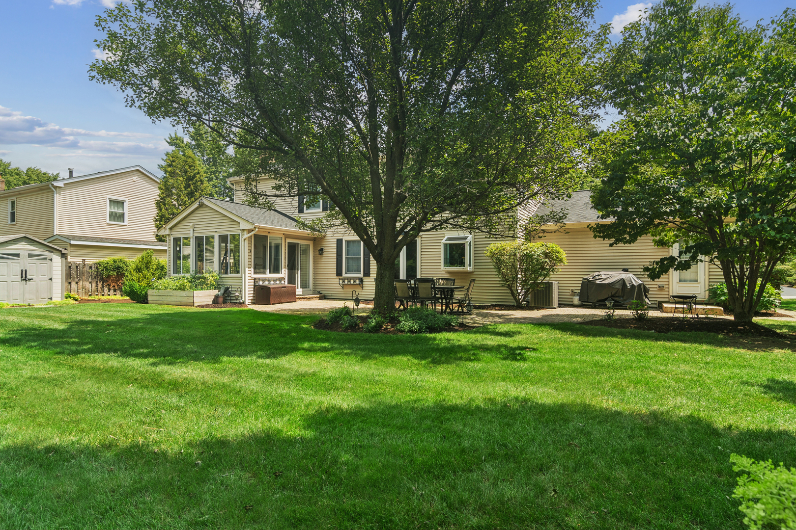 2603 Deerfield Lane