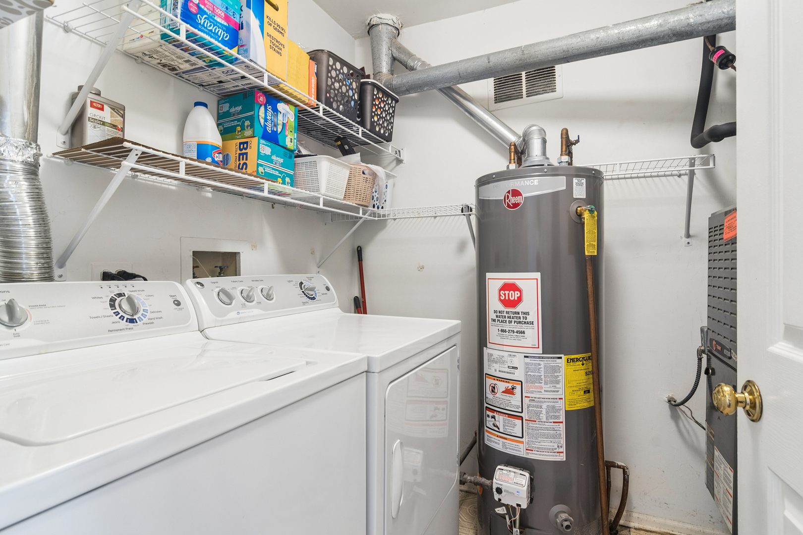 1411 Wentworth Court Unit: 1411