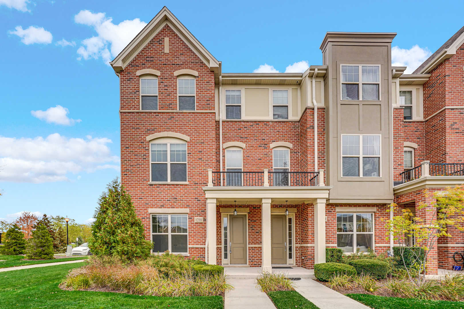 1218 Byrne Boulevard Unit: 1