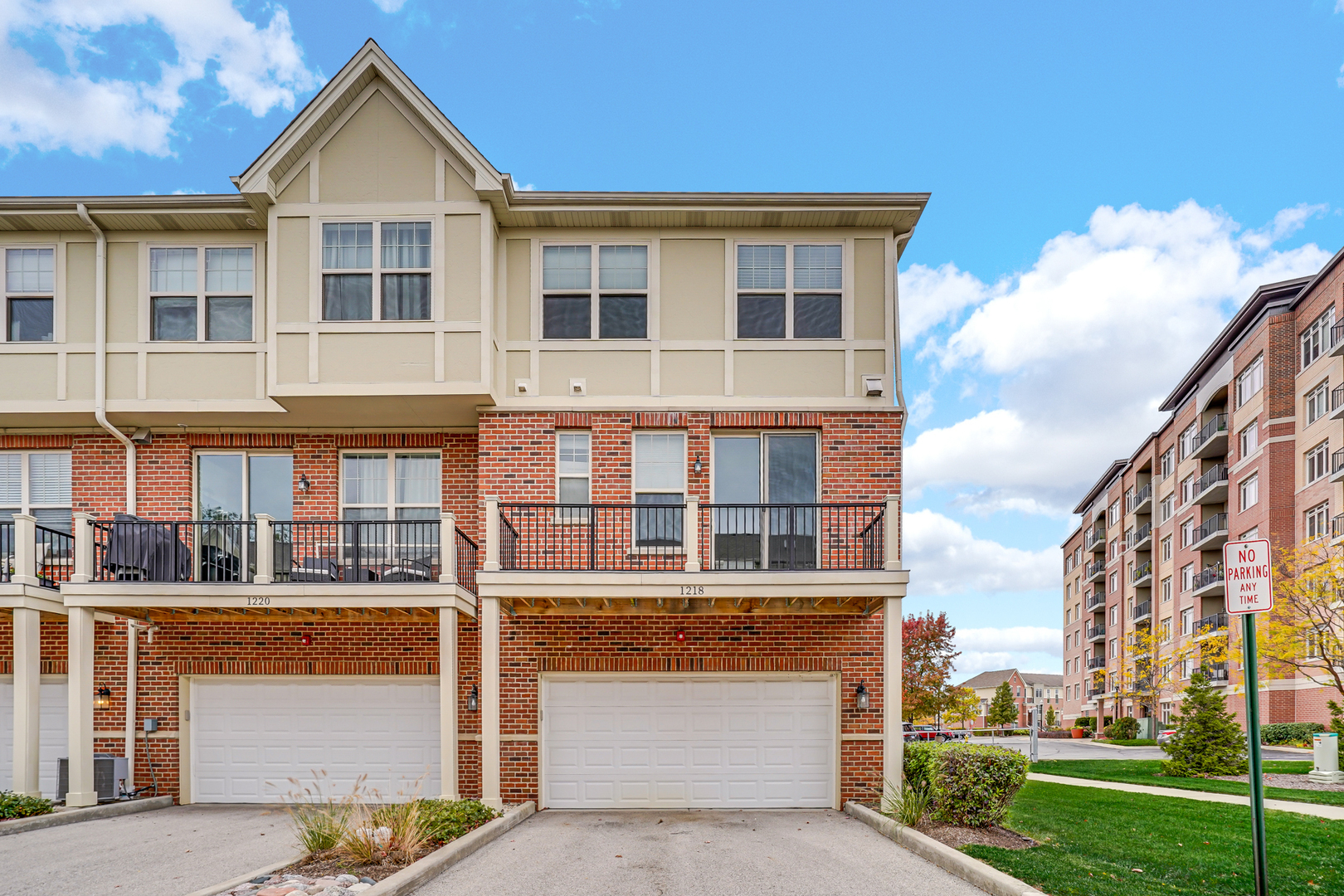 1218 Byrne Boulevard Unit: 1