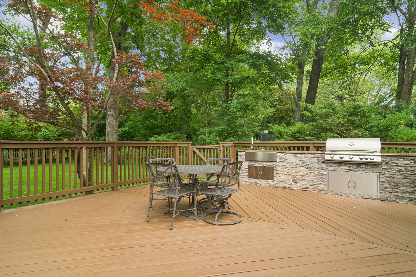 28 LANCASTER Lane