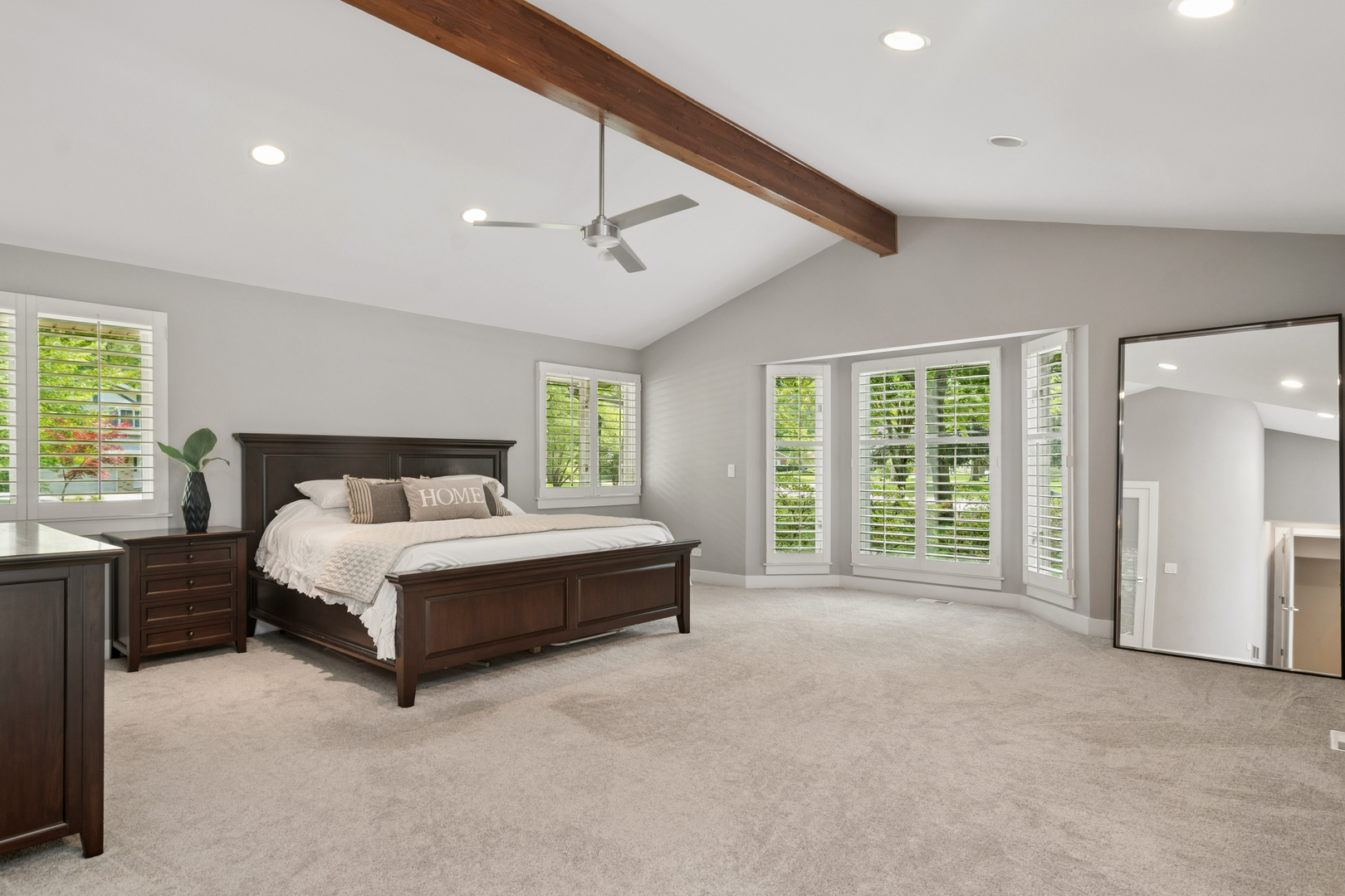 28 LANCASTER Lane