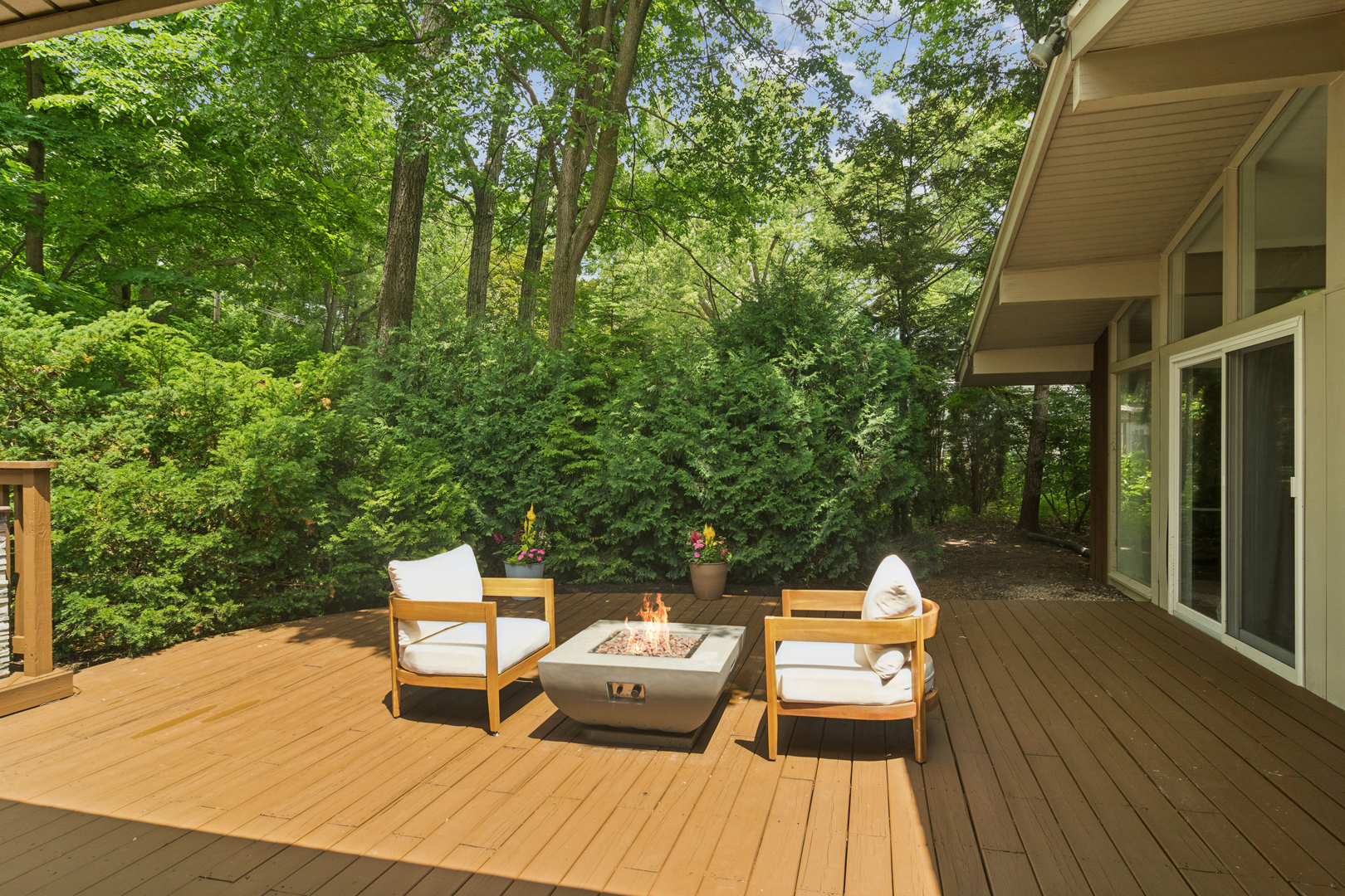 28 LANCASTER Lane