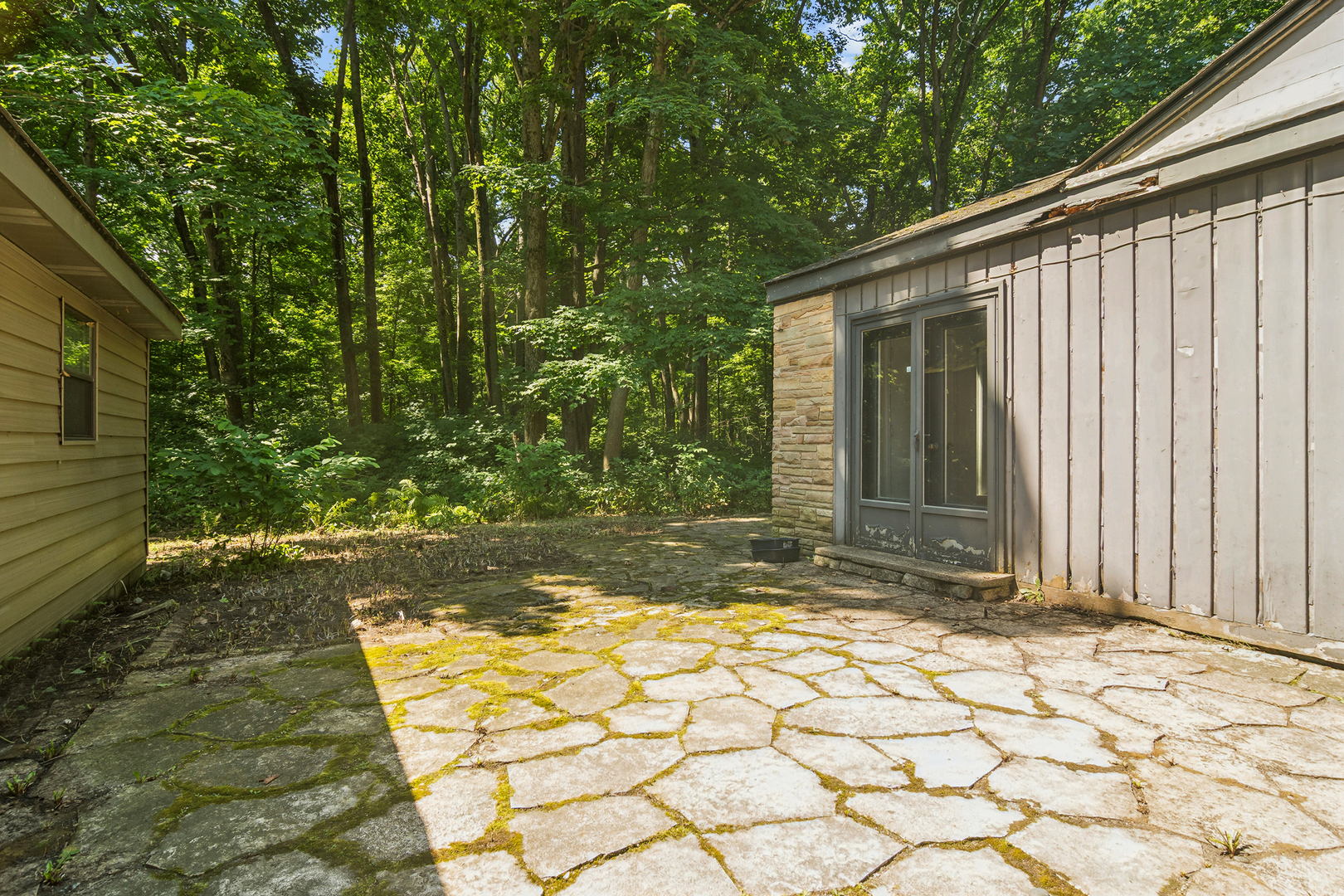 3195 Deerfield Road