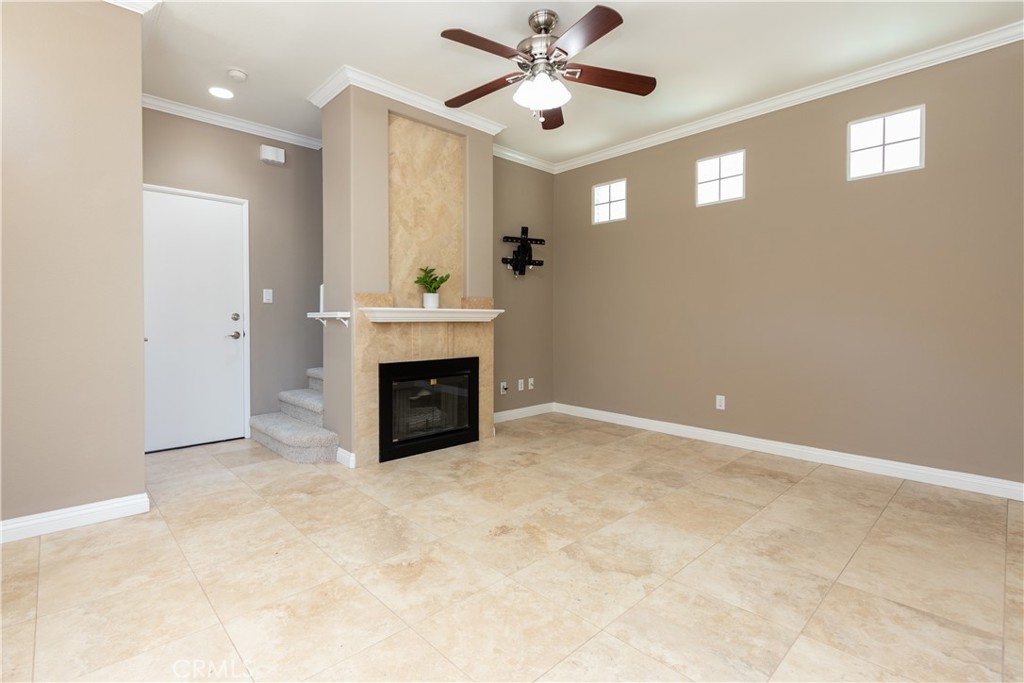 188 Calle De Los Ninos