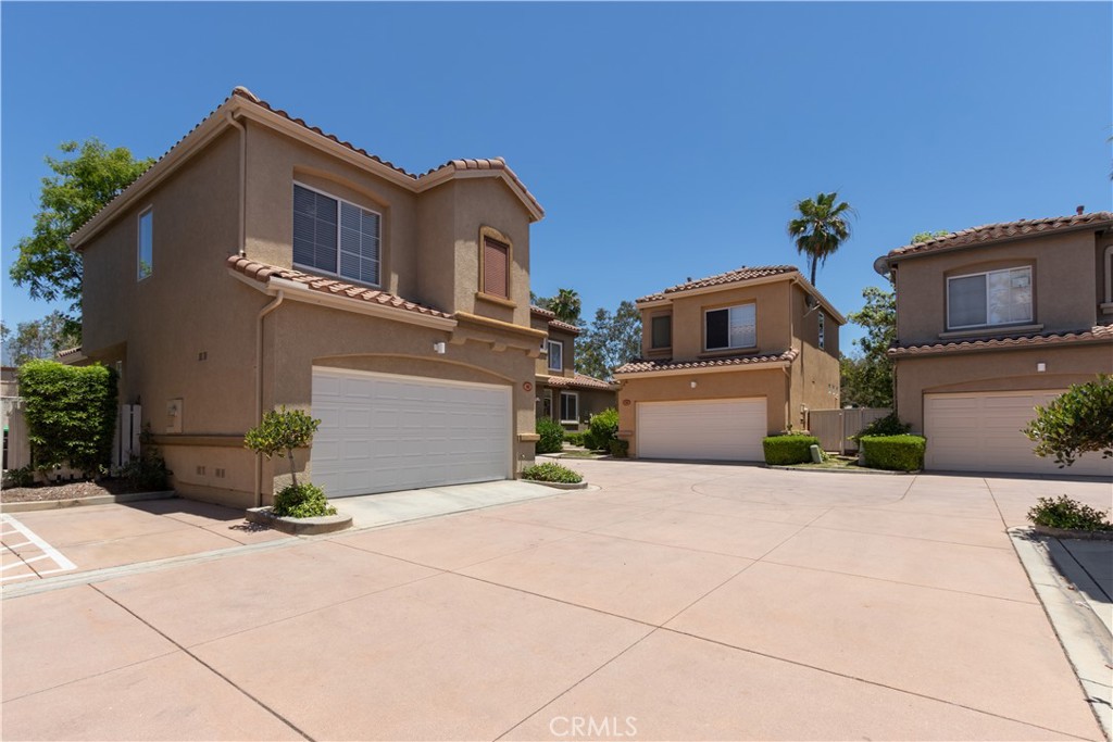 188 Calle De Los Ninos