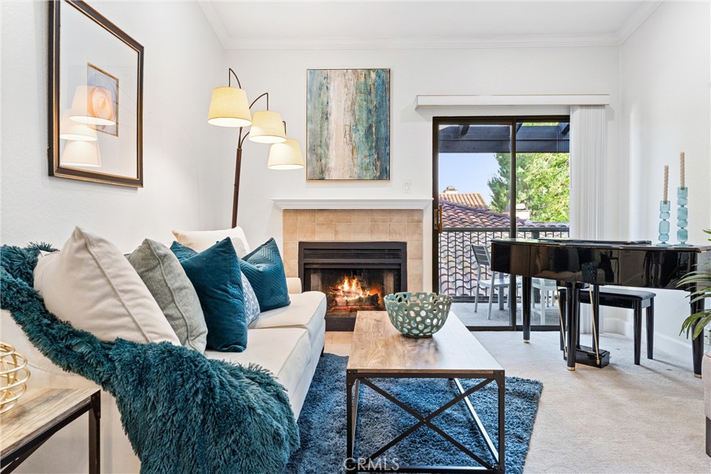 25521 Indian Hill Lane L