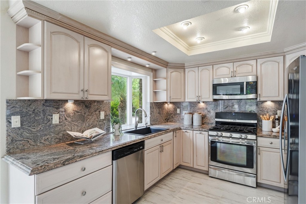 19704 Saddlecrest