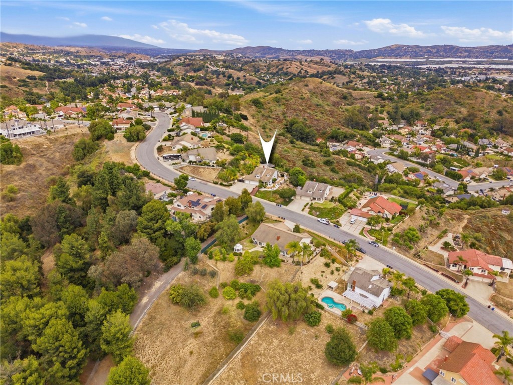 19704 Saddlecrest