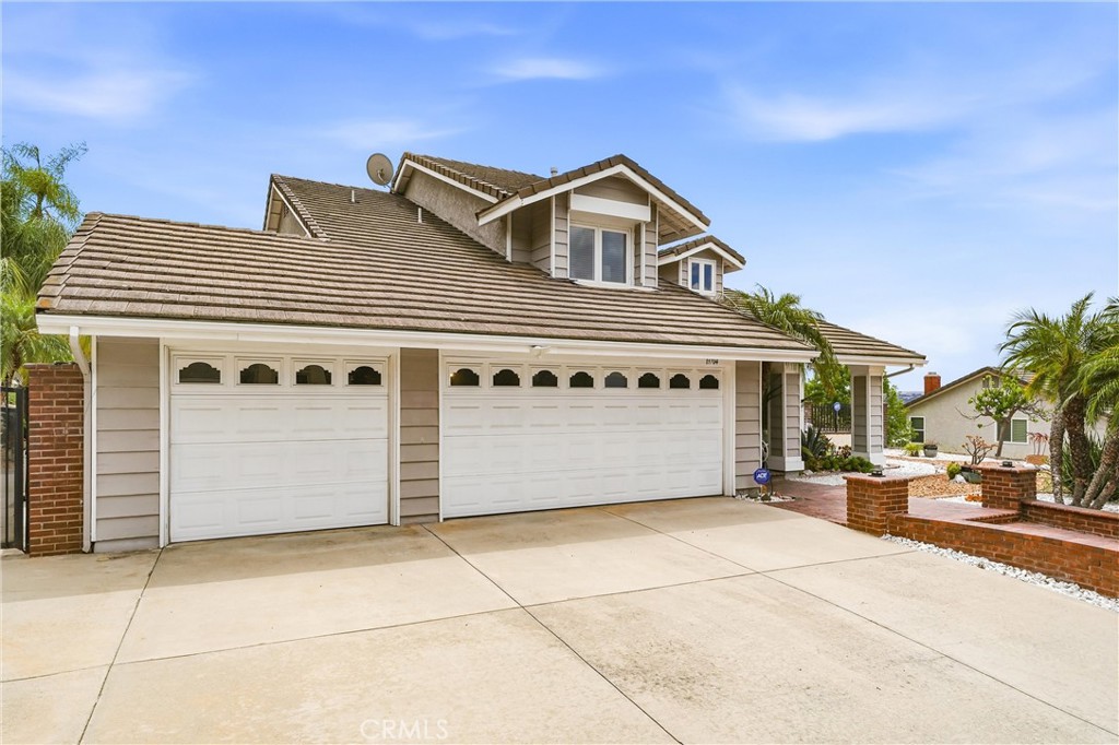19704 Saddlecrest