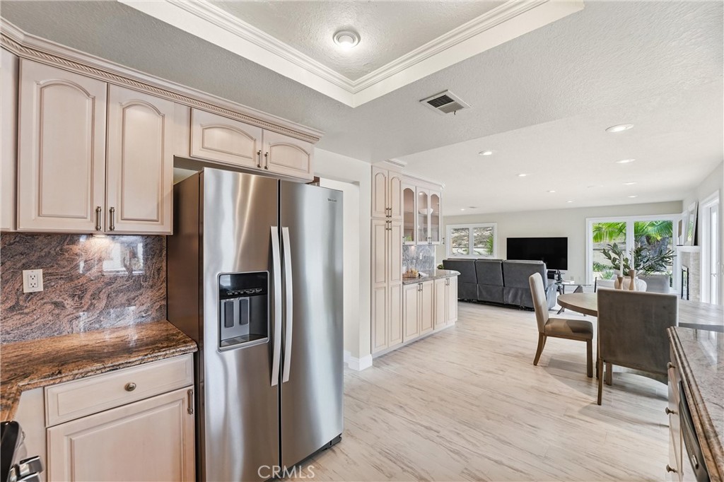 19704 Saddlecrest