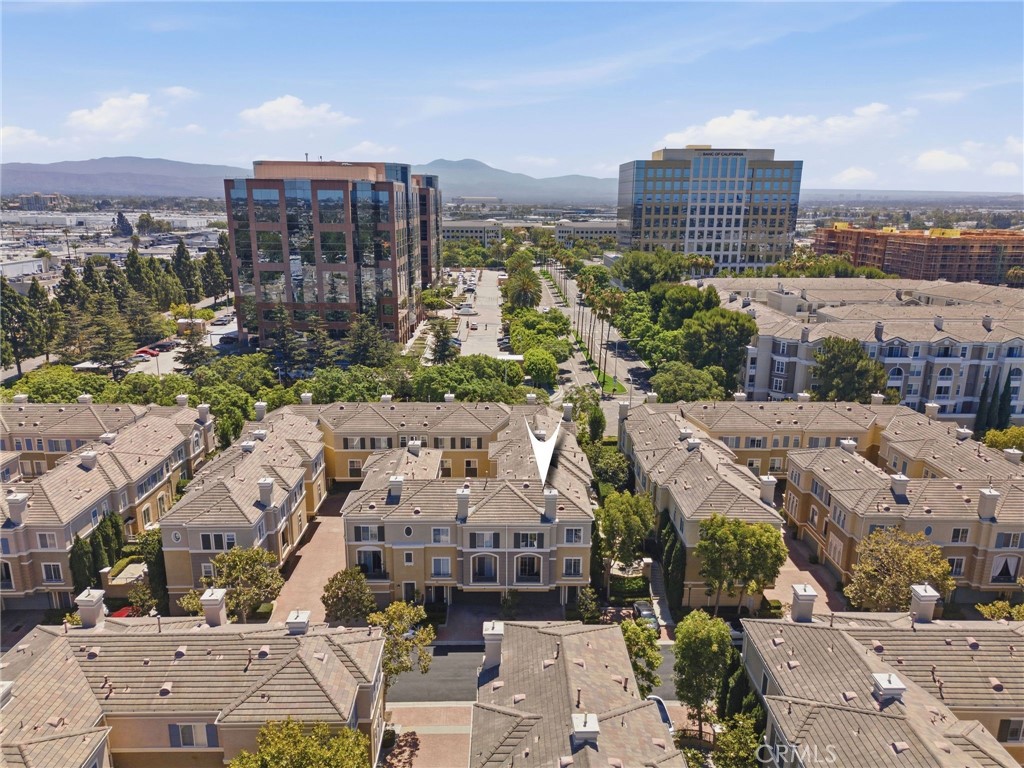 3407 S Main L