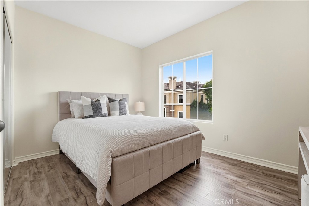 3407 S Main L