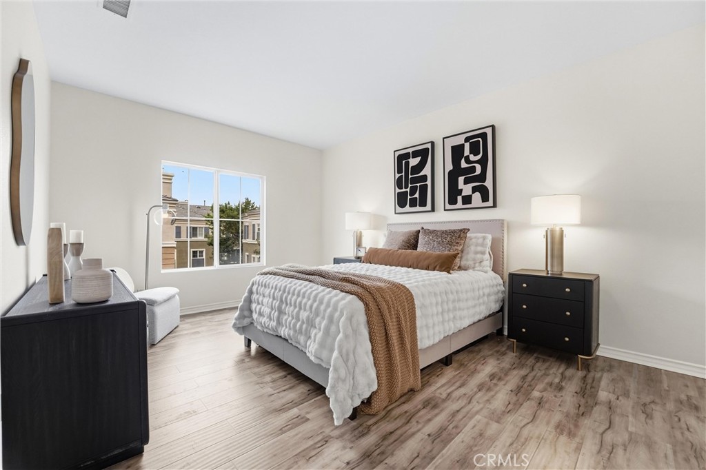 3407 S Main L