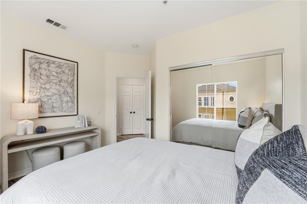 3407 S Main L