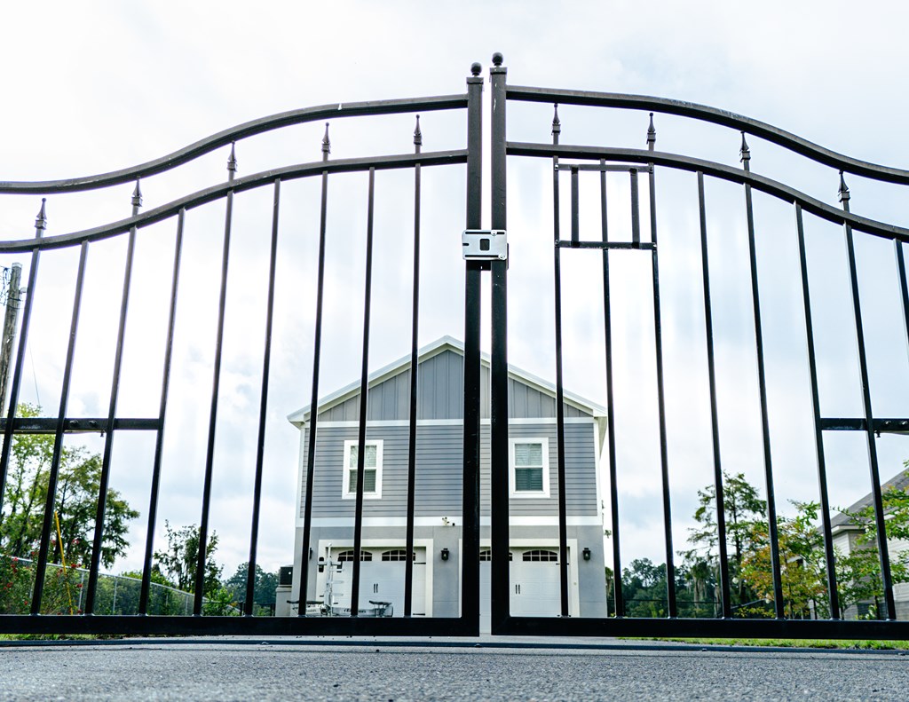 475 N Cedar Creek Rd