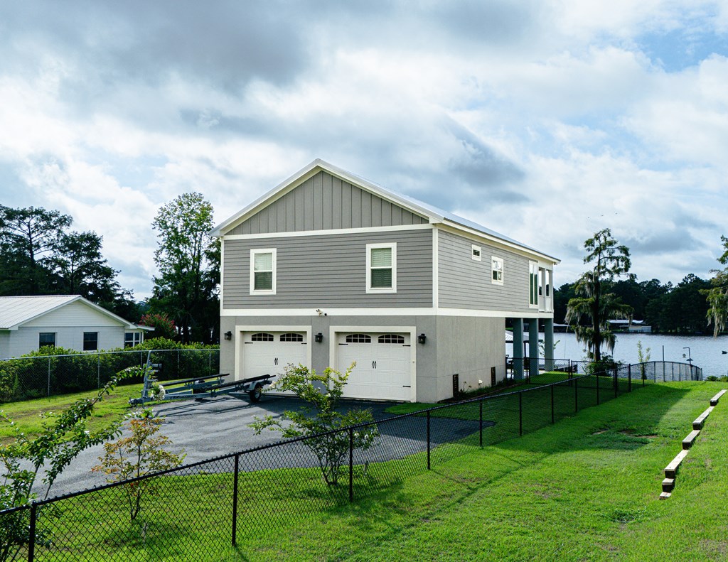 475 N Cedar Creek Rd